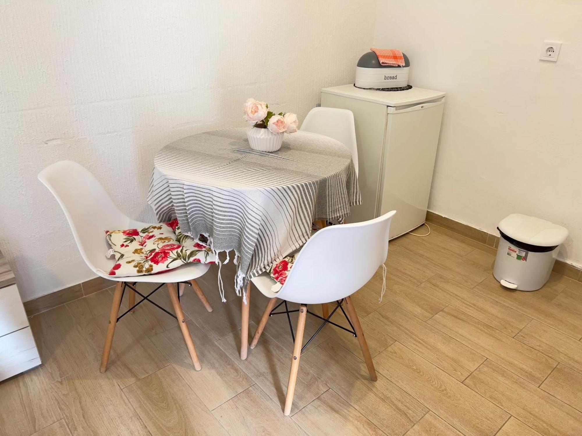 Апартаменти Casa Apartments, One-bedroom Будва